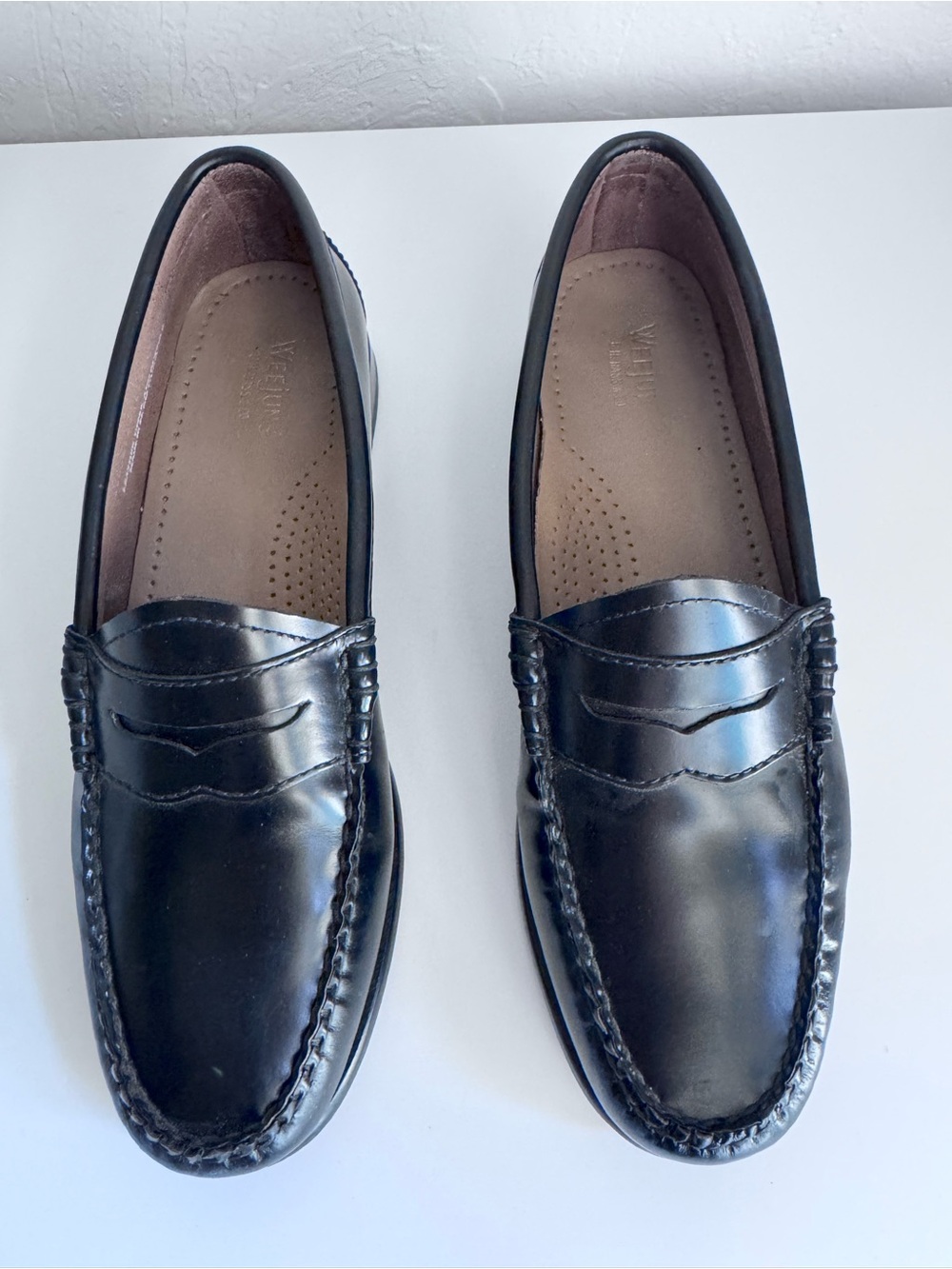Men's Black Leather Penny Loafers